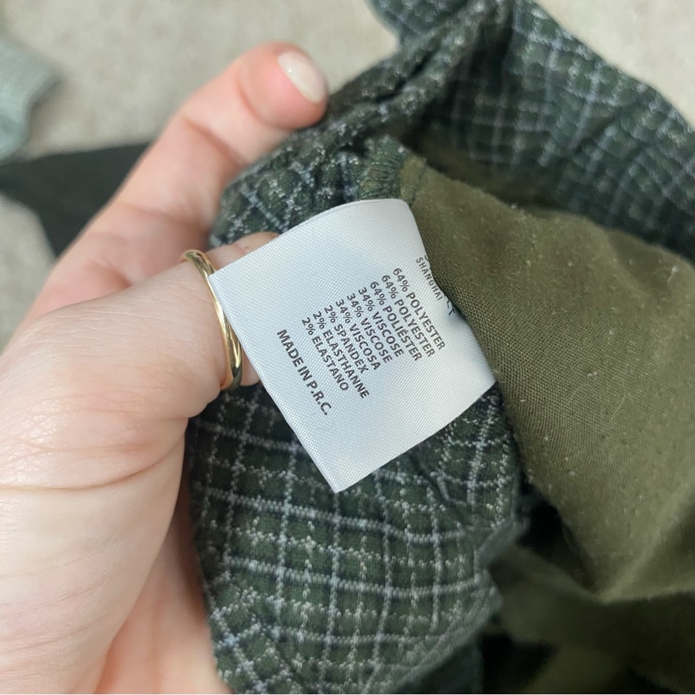 Brandy Melville Dark Green John Galt Plaid High Rise Straight Leg Pants - Picture 7 of 7